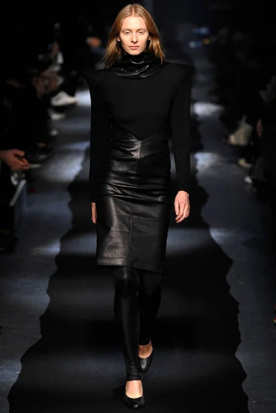 Look 9
